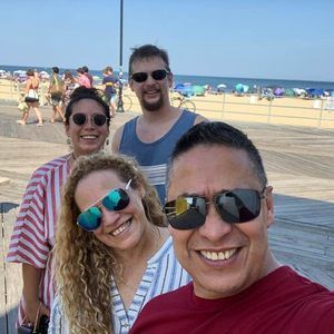 Meet your Posher, Alba